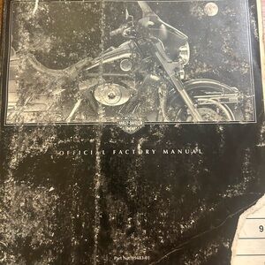 2001 Harley-Davidson FLT Models Service Manual. Part No. 99483-01 Well Used